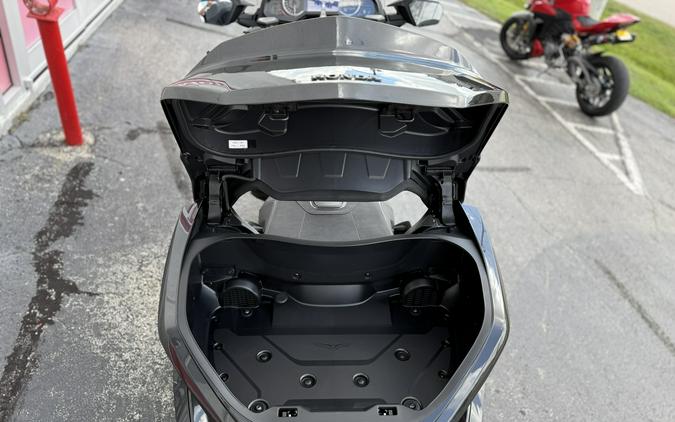 2026 Honda Gold Wing Tour GL1800T Metallic Black