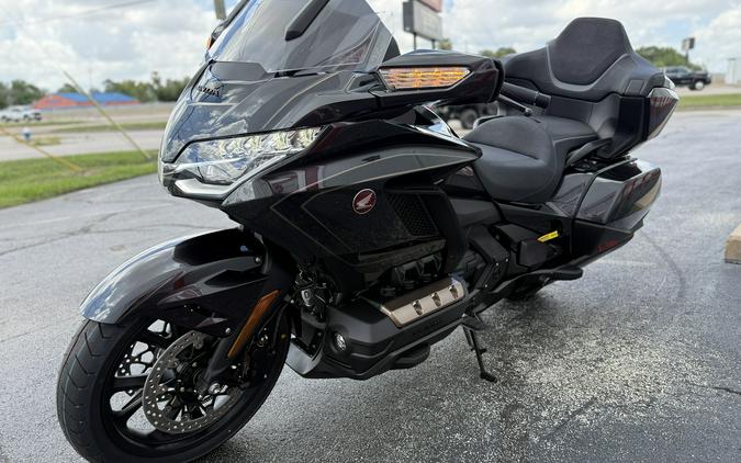 2026 Honda Gold Wing Tour GL1800T Metallic Black