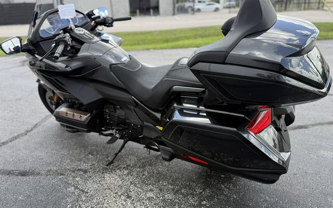 2026 Honda Gold Wing Tour GL1800T Metallic Black