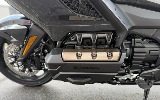 2026 Honda Gold Wing Tour GL1800T Metallic Black