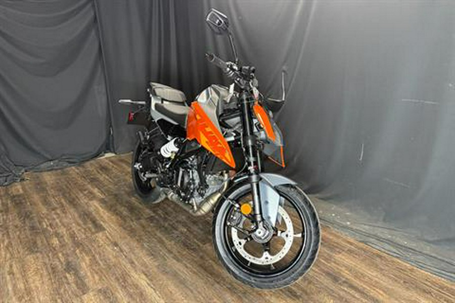 2024 KTM 250 Duke