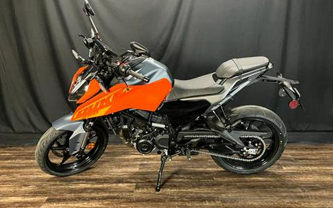 2024 KTM 250 Duke