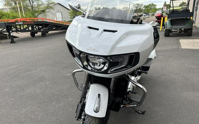 2024 Indian Motorcycle® Challenger® Limited Ghost White Metallic