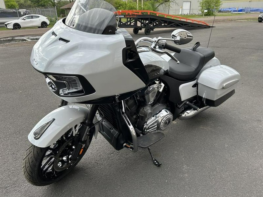 2024 Indian Motorcycle® Challenger® Limited Ghost White Metallic