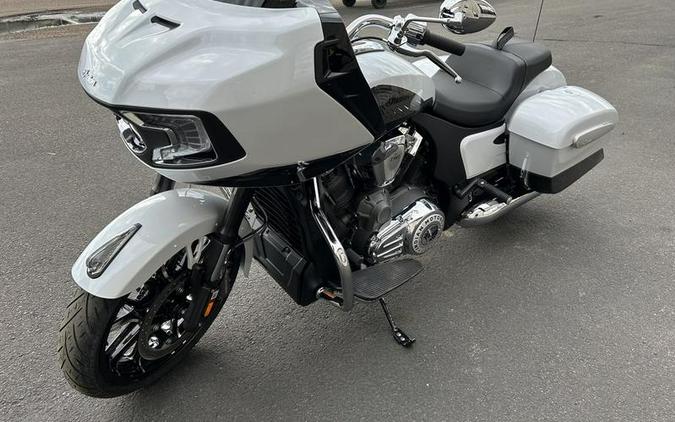 2024 Indian Motorcycle® Challenger® Limited Ghost White Metallic