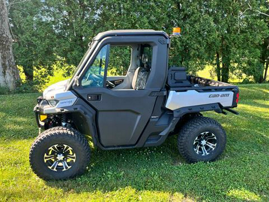 2019 Can-Am Defender XT HD8