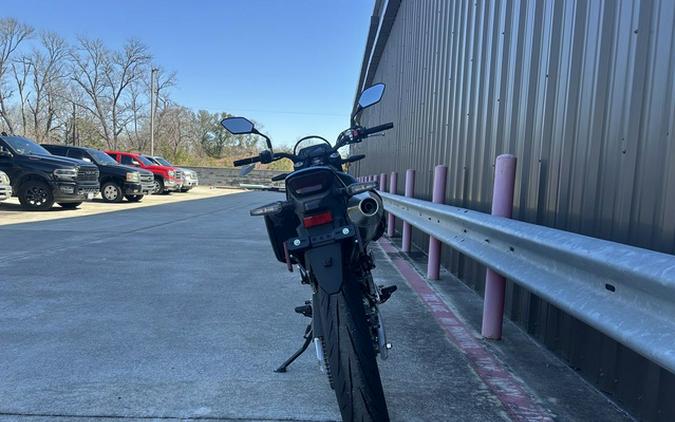 2025 Suzuki DR-Z4SM Base