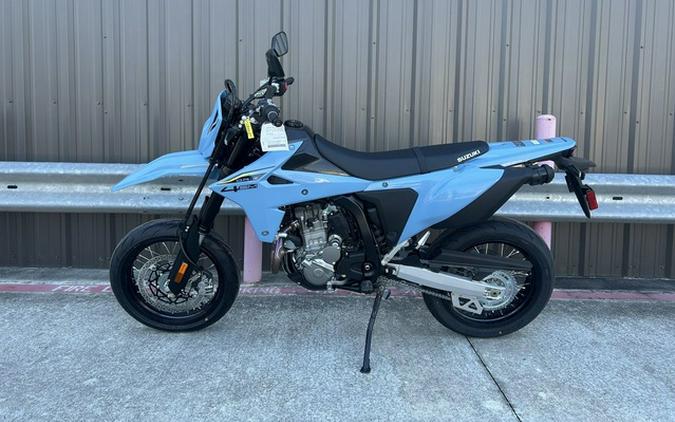 2025 Suzuki DR-Z4SM Base