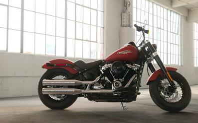2019 Harley-Davidson® Softail Slim® WICKED RED DNM