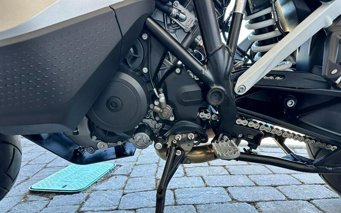 2024 KTM Super Adventure 1290 S