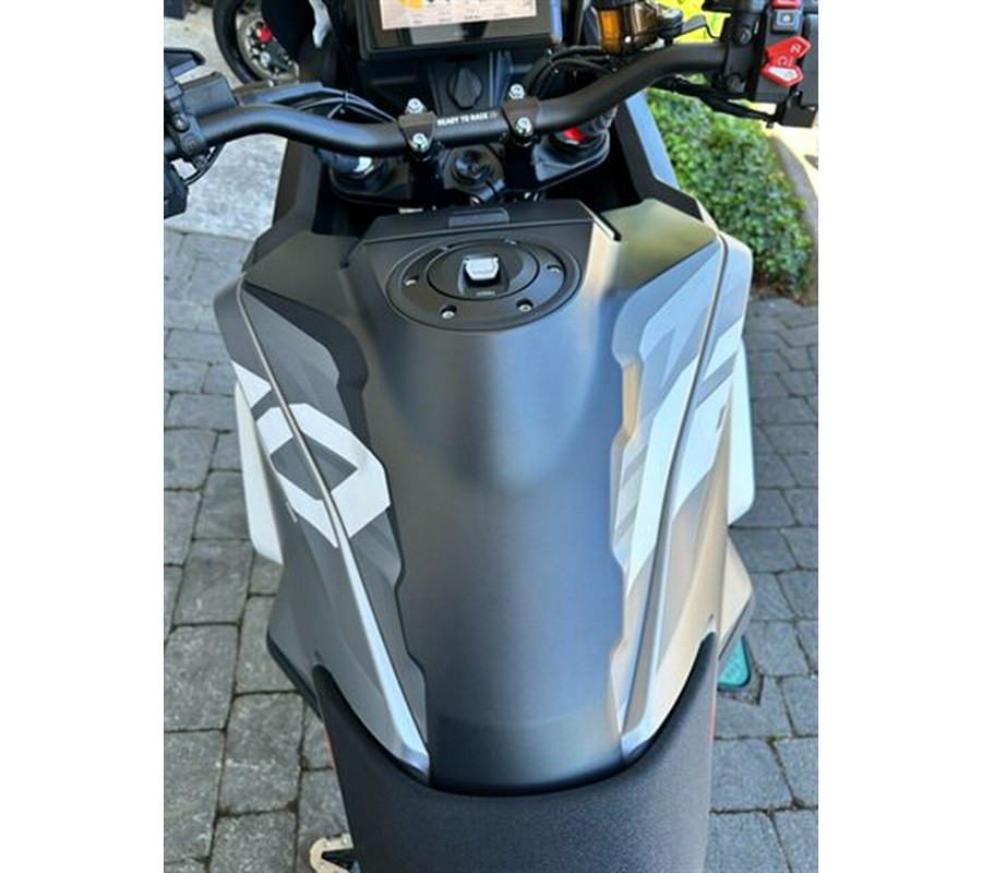 2024 KTM Super Adventure 1290 S