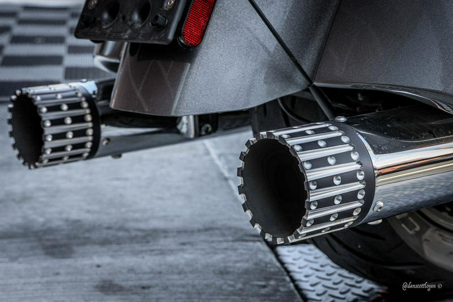 2020 Indian Motorcycle® Challenger Titanium Metallic