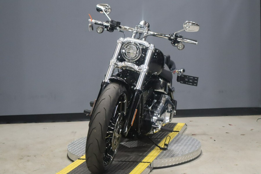 2025 Harley-Davidson Breakout