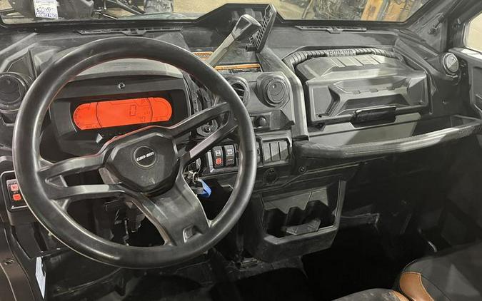 2023 Can-Am® Defender Limited HD10