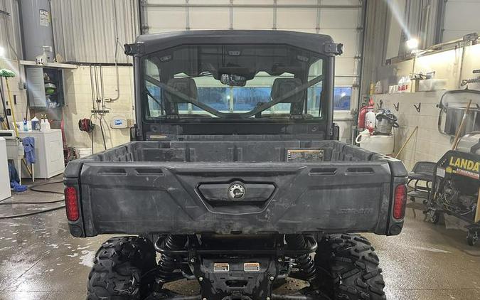 2023 Can-Am® Defender Limited HD10