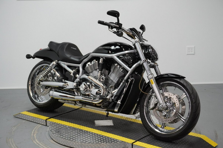 2006 Harley-Davidson® V-Rod® Brandy Wine Sunglo