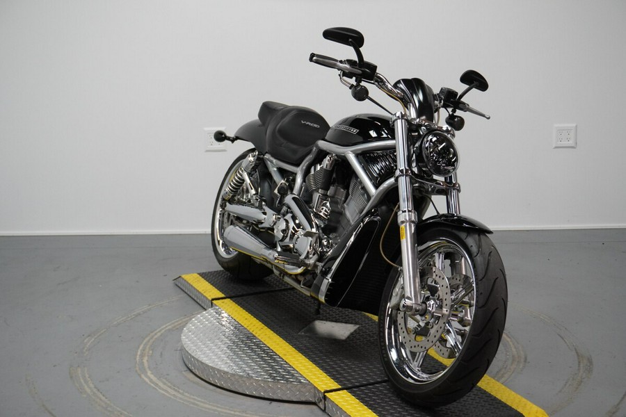 2006 Harley-Davidson® V-Rod® Brandy Wine Sunglo