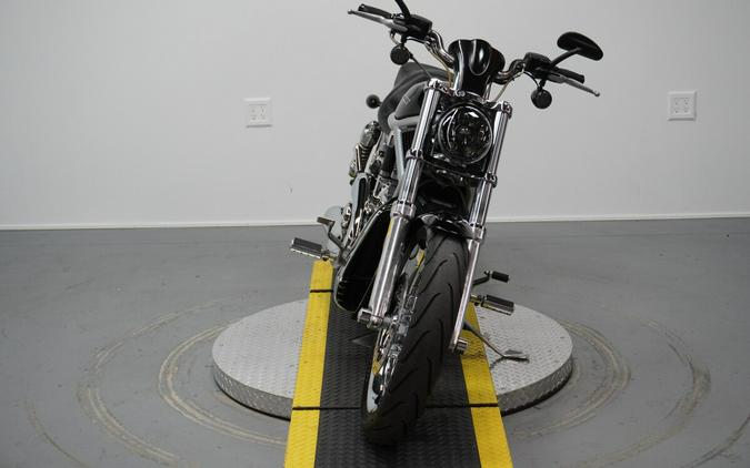 2006 Harley-Davidson® V-Rod® Brandy Wine Sunglo