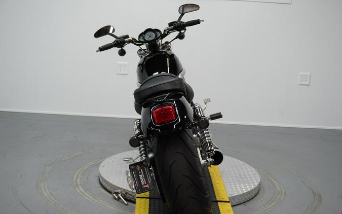 2006 Harley-Davidson® V-Rod® Brandy Wine Sunglo