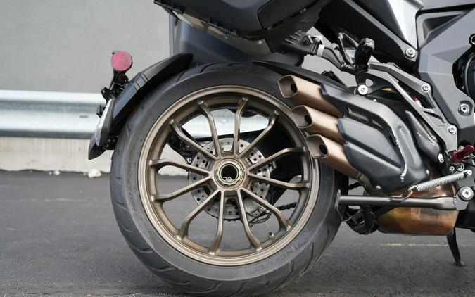 2022 MV Agusta Turismo Veloce Lusso SCS