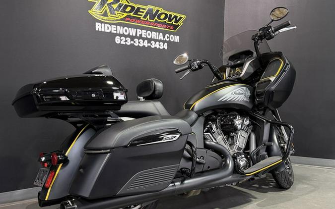 2020 Indian Challenger Dark Horse Thunder Black Smoke