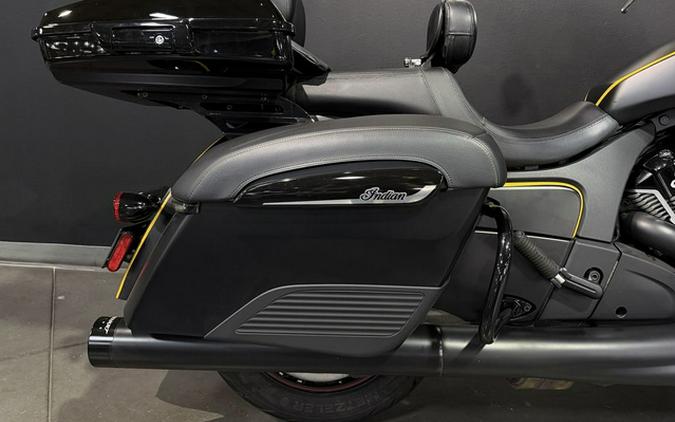 2020 Indian Challenger Dark Horse Thunder Black Smoke