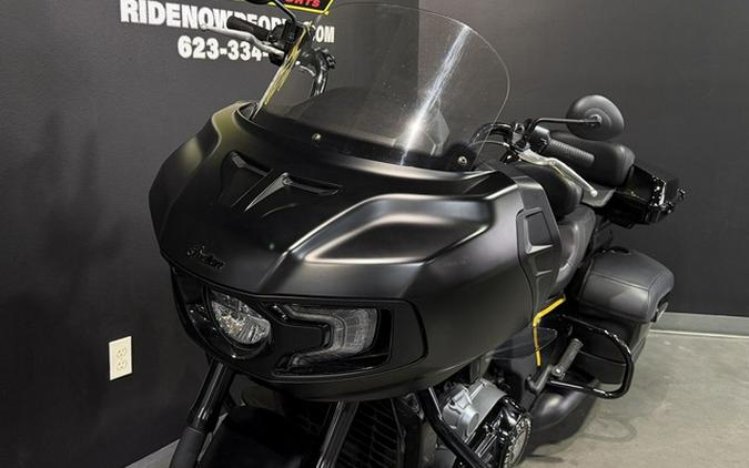 2020 Indian Challenger Dark Horse Thunder Black Smoke