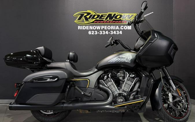 2020 Indian Challenger Dark Horse Thunder Black Smoke