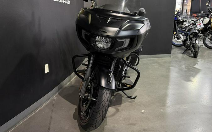2020 Indian Challenger Dark Horse Thunder Black Smoke