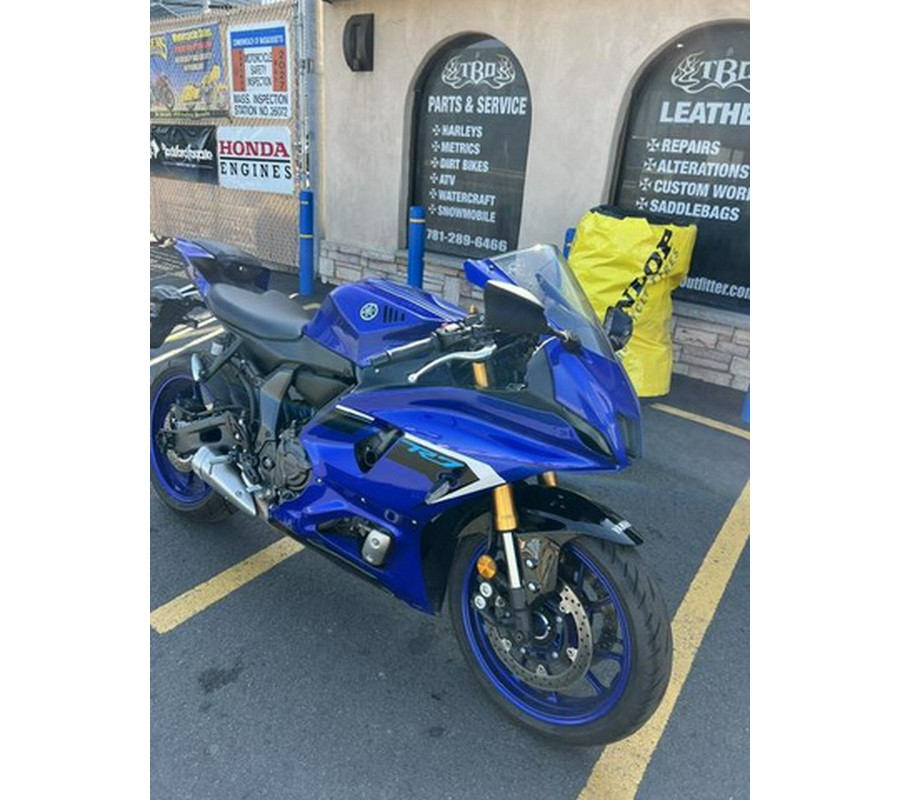 2025 Yamaha YZF R7