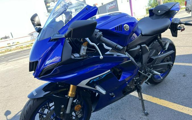 2025 Yamaha YZF R7