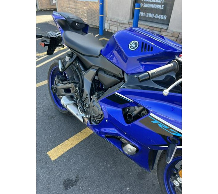 2025 Yamaha YZF R7