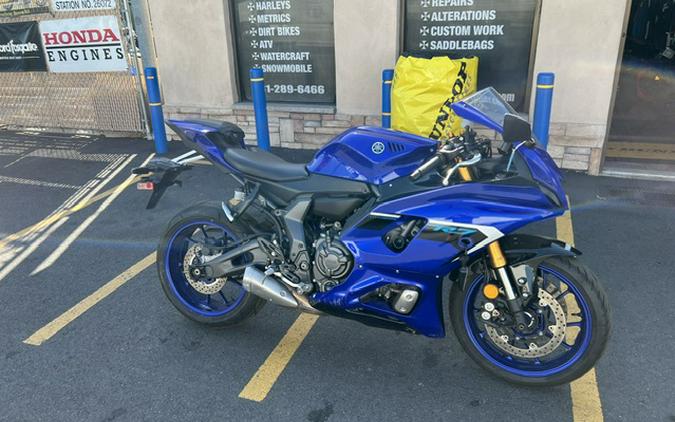 2025 Yamaha YZF R7