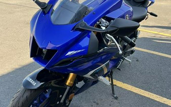 2025 Yamaha YZF R7