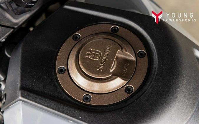 2024 Husqvarna Norden 901