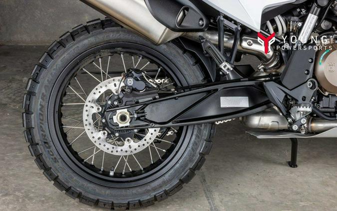 2024 Husqvarna Norden 901