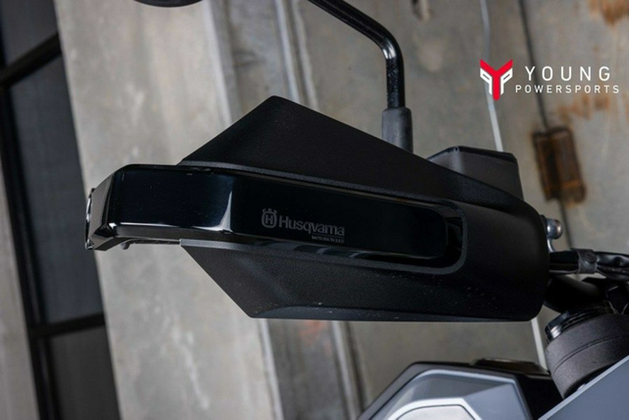 2024 Husqvarna Norden 901