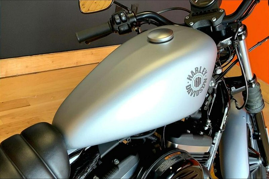 2020 Harley-Davidson® XL883N - Sportster® Iron 883™