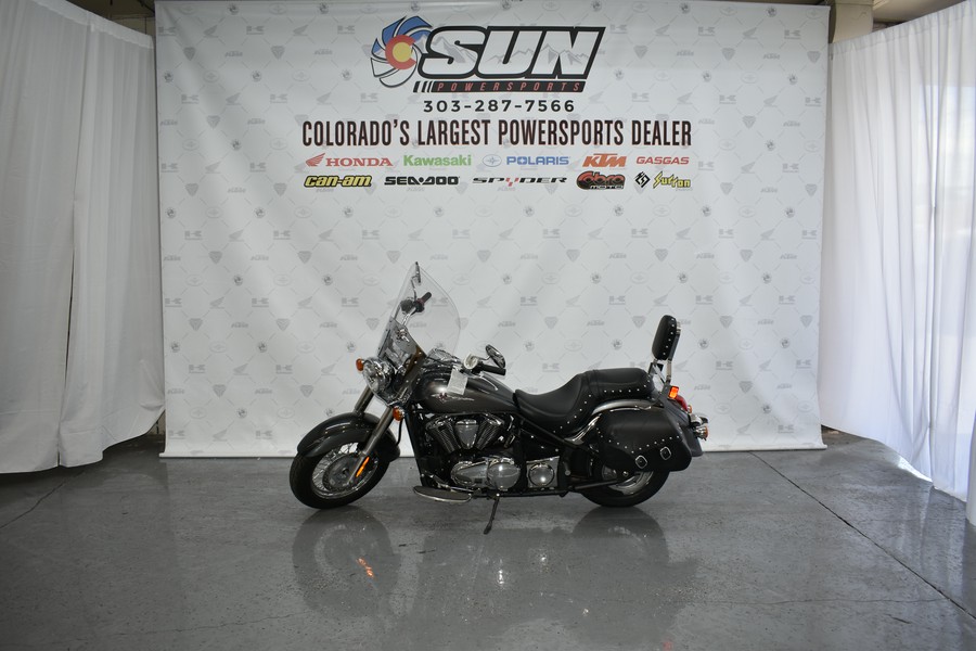 2024 Kawasaki Vulcan® 900 Classic LT