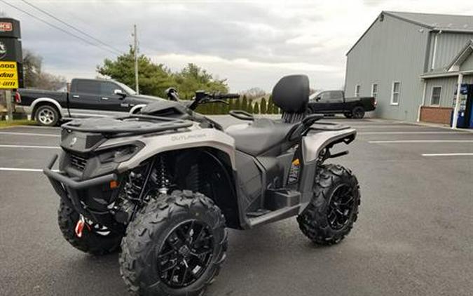 2024 Can-Am Outlander MAX XT 700