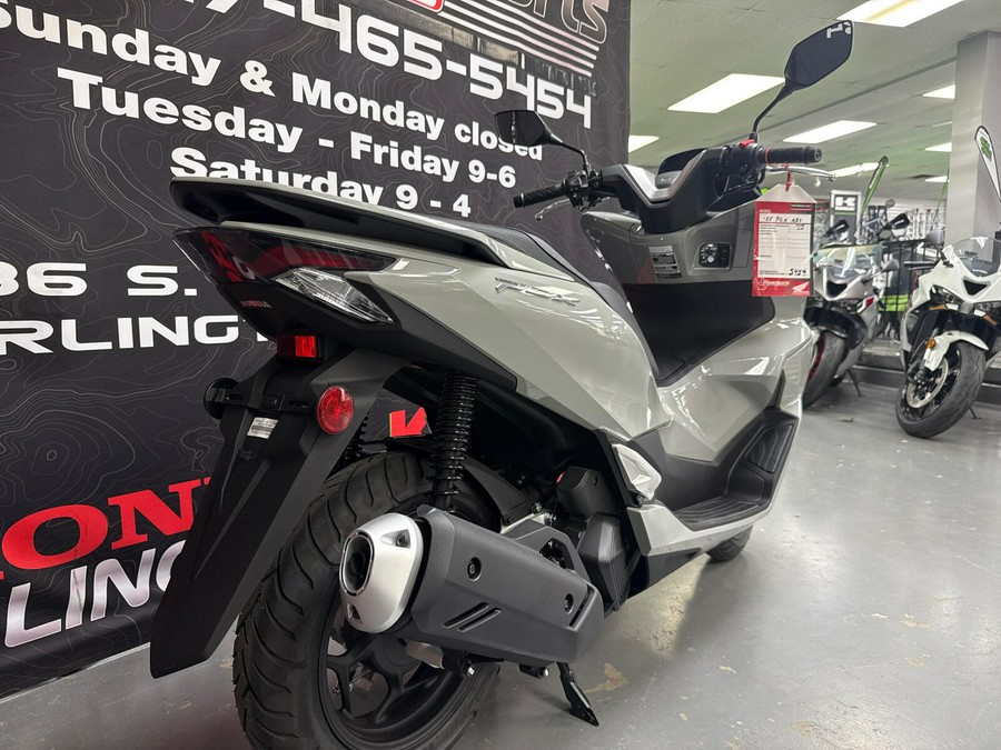 2025 Honda PCX ABS