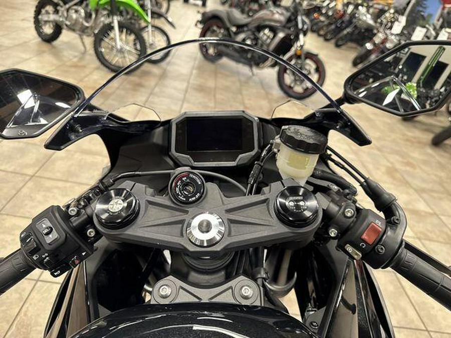 2026 Kawasaki NINJA ZX-6R ABS