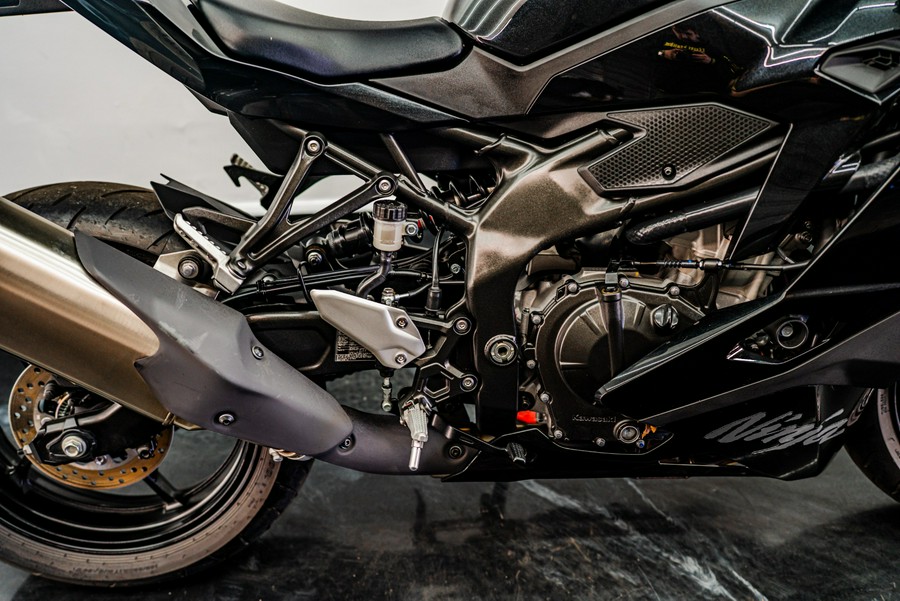 2025 Kawasaki Ninja ZX-4R ABS
