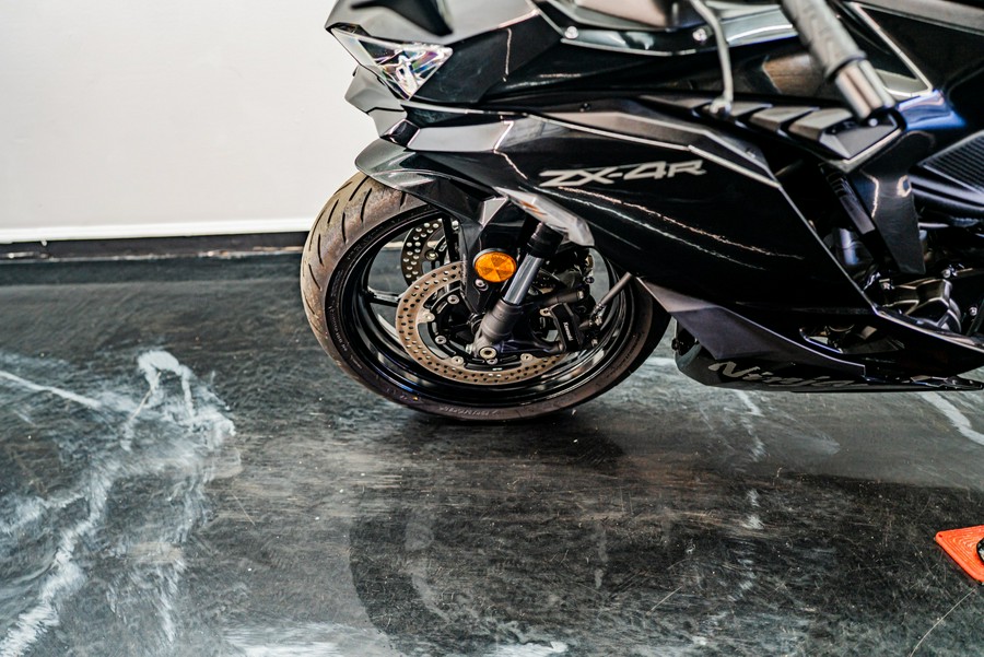 2025 Kawasaki Ninja ZX-4R ABS