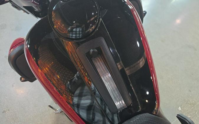 2021 Harley-Davidson® Ultra Limited FLHTK