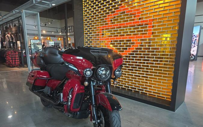 2021 Harley-Davidson® Ultra Limited FLHTK