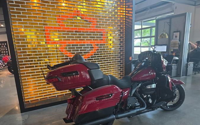 2021 Harley-Davidson® Ultra Limited FLHTK