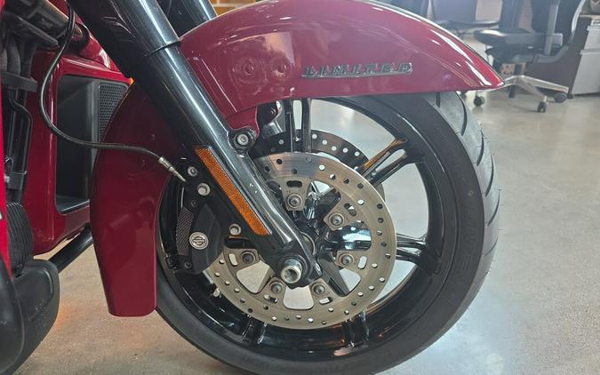 2021 Harley-Davidson® Ultra Limited FLHTK