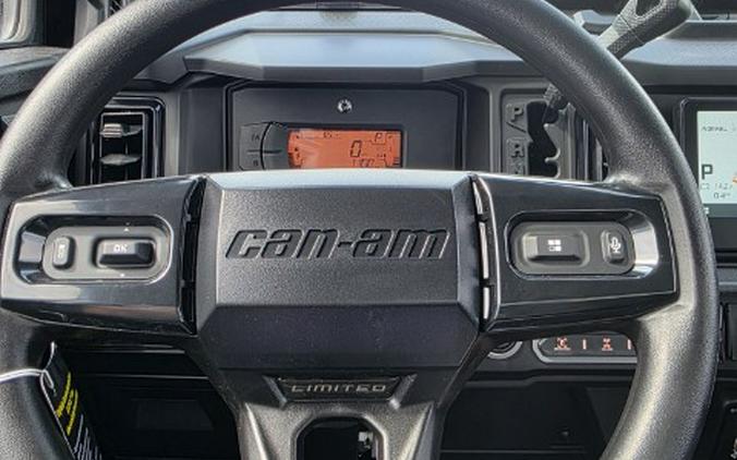 2026 Can-Am Defender Limited HD11