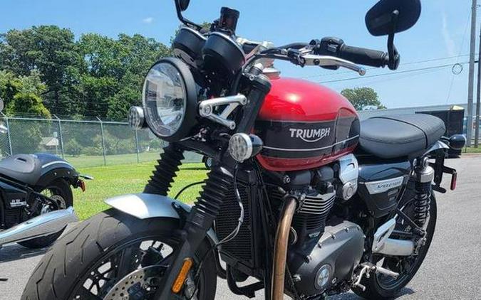 2019 Triumph Speed Twin Korosi Red and Storm Grey